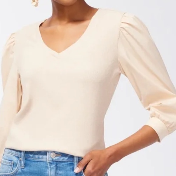 Chico’s Rib Knit V-Neck Top NEW! - Picture 7 of 7